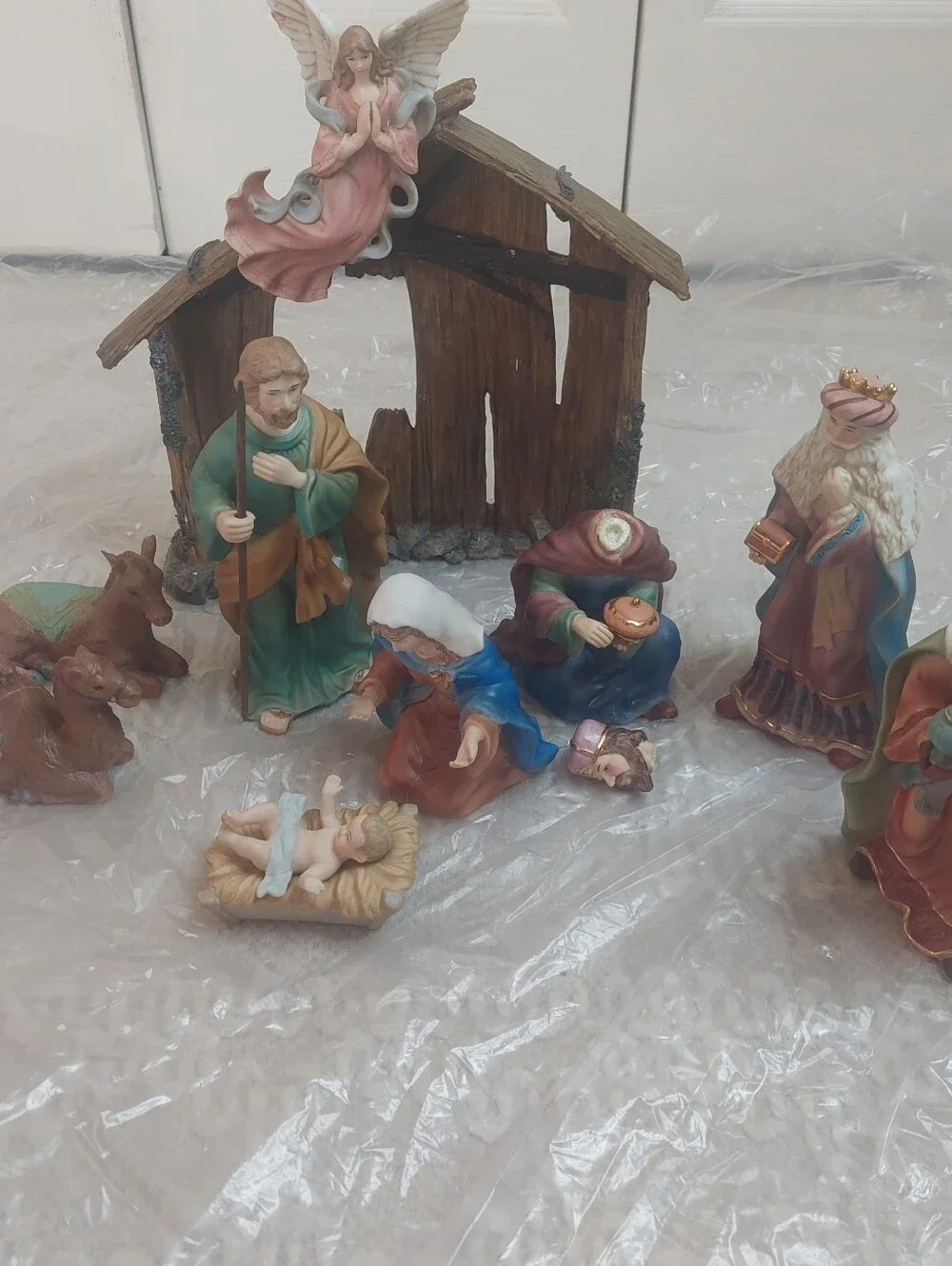 Royal Doulton Classic 11 Pc. Nativity Set! Christmas! (READ!!!)